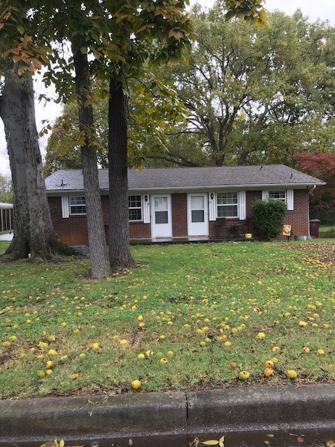 Alcoa, 2 bedroom duplex in convenient location - Call Debra Davis-Johnson (865) 591-8281