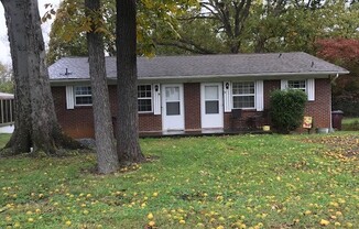 Alcoa, 2 bedroom duplex in convenient location - Call Debra Davis-Johnson (865) 591-8281