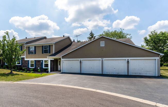741 Acorn Ct Apt C2