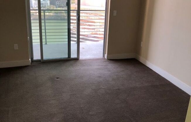 2 beds, 2 baths, 1,155 sqft, $5,805, Unit 1917