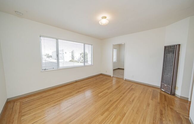 1811 6th Avenue