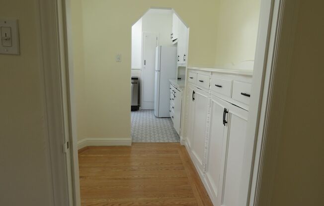 2 BEDROOM SUNSET HOUSE - PLUS BONUS ROOM
