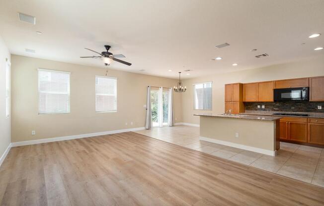 3 beds, 2 baths, 1,764 sqft, $2,100