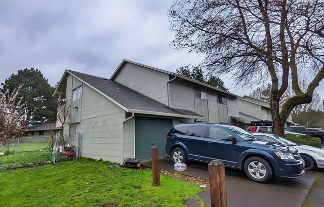 Royal Crest Townhomes