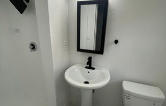 Studio, 1 bath, $1,371, Unit 21