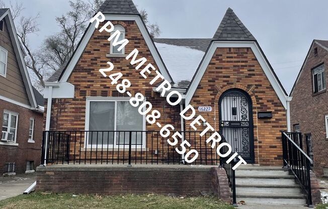 Move in Ready Brick Bungalow in Detroit