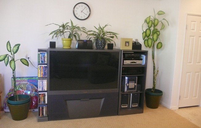 Must See!! Beautiful 4 BD, 3 BA Home In The Great Neighborhood Of Ocean View Hills- San Diego