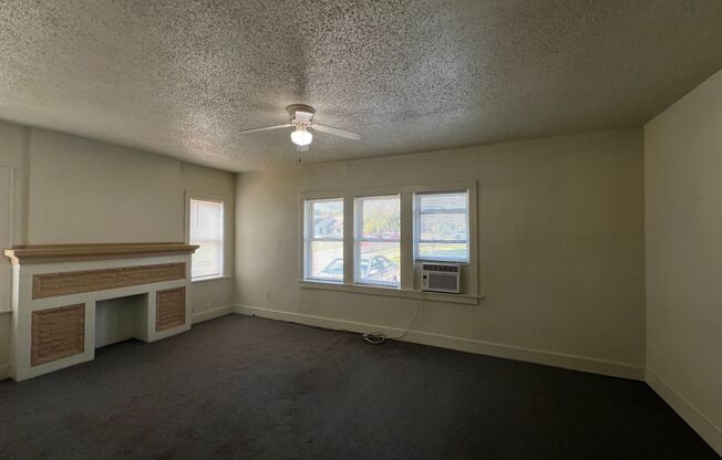 1 Bed in Paseo District. $100 Move In  Discount