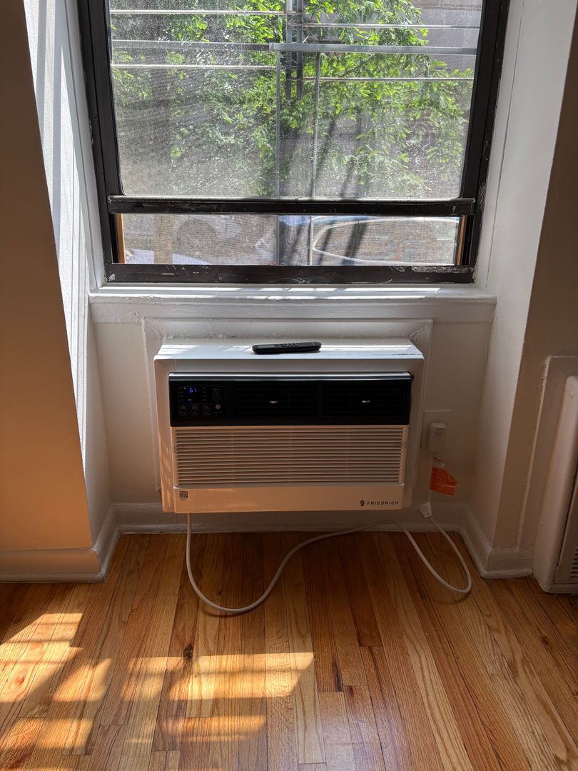415 East 87th St