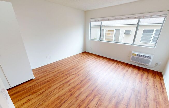 Wilshire Regency Apts.