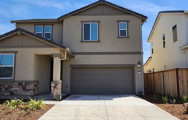 Brand New 4 Bedroom 3 Bathroom Home in Elk Grove