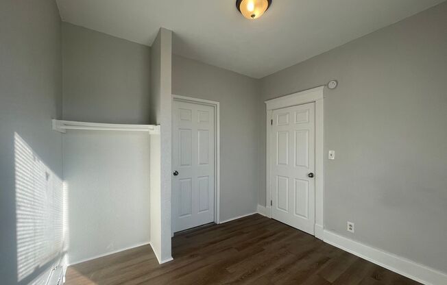 1 bed, 1 bath, 340 sqft, $855, Unit 15