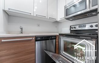 Studio, 1 bath, $1,375, Unit 3E