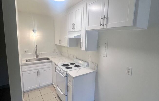 Studio, 1 bath, $2,045, Unit 1C