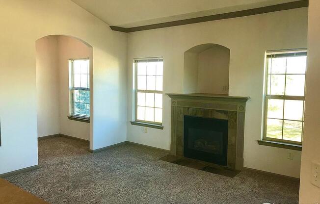 2 beds, 2 baths, 1,171 sqft, $1,950, Unit UNIT 11207