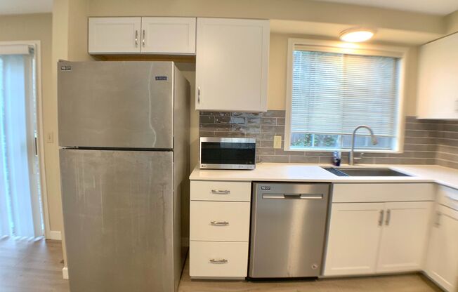 Great Townhome For Rent