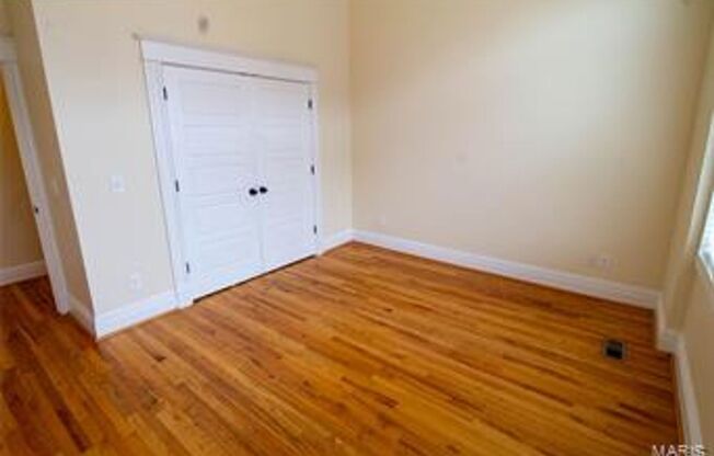 2 beds, 1 bath, 1,100 sqft, $950, Unit #C