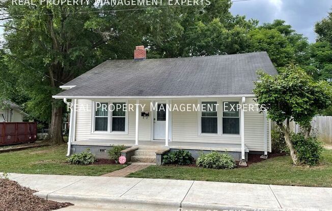 319 DOSTER AVE