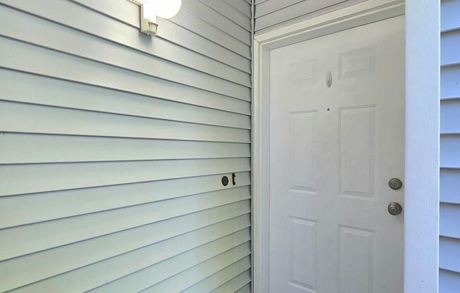 2 Bedroom Condo In Lynnwood Available Now
