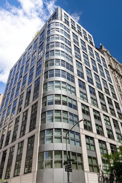 240 PARK AVE S