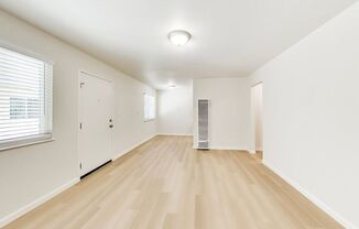 170 STOAKES AVE