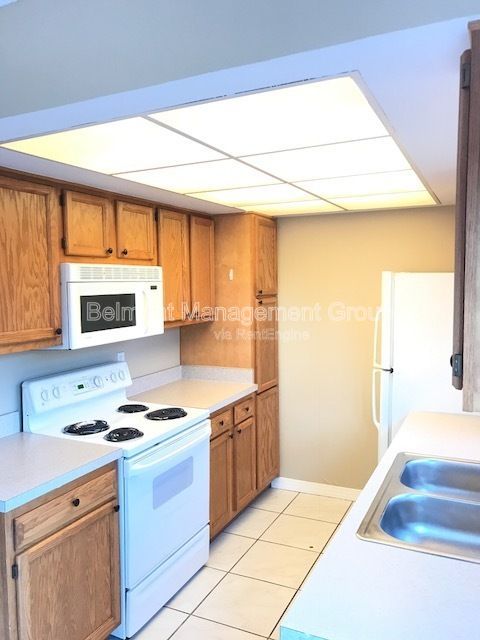 2 beds, 2.5 baths, 1,031 sqft, $1,575, Unit 89