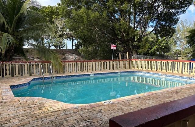 4265 NORTHWEST S TAMIAMI CANAL DR