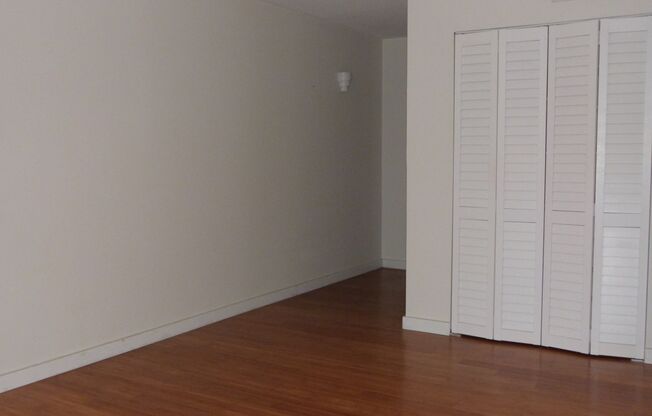 1 bed, 1.5 baths, $1,875, Unit APARTMENT 316