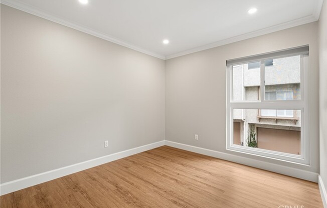 5339 COLDWATER CYN AVE