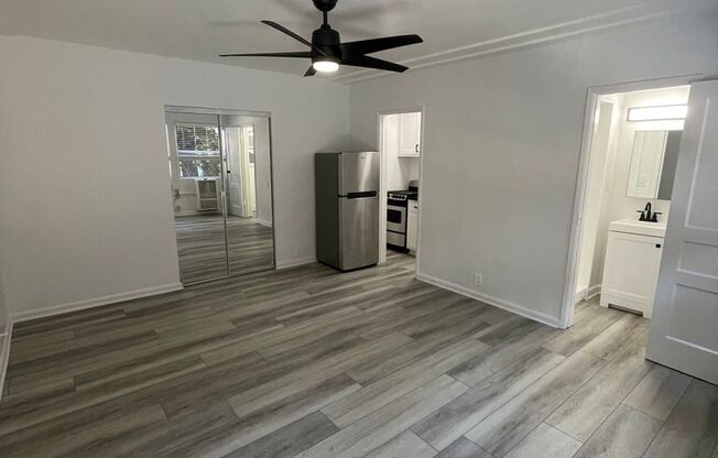 Studio, 1 bath, $1,279, Unit 08