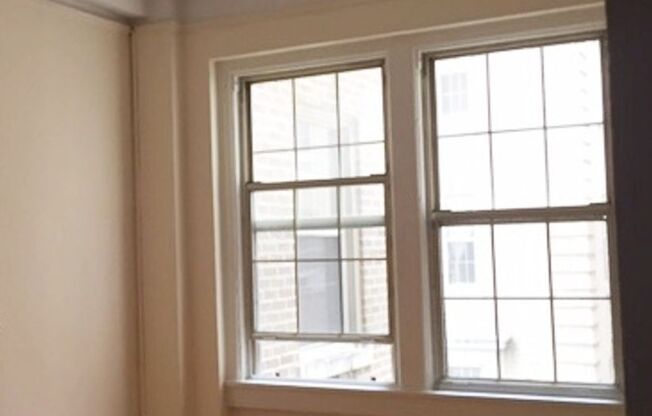 2 beds, 2 baths, 775 sqft, $1,875, Unit 410