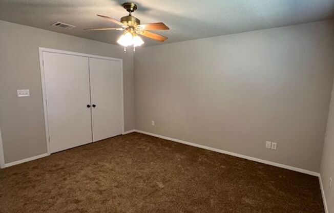 3 beds, 2 baths, $1,800