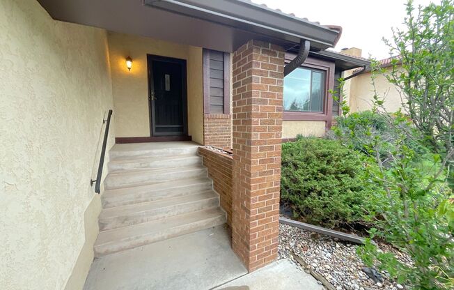 3 Bedroom Home Available Near Research Pkwy & Rangewood Dr!
