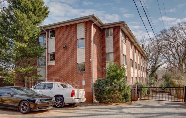 496 HOLDERNESS ST SW