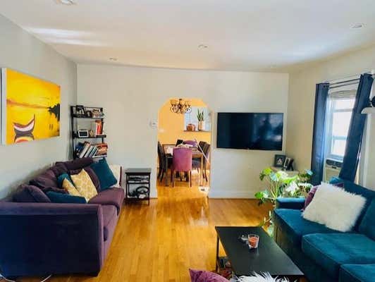 10100 93 ST