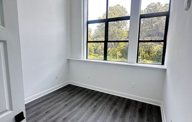 2 beds, 1 bath, 765 sqft, $1,500, Unit Unit 319