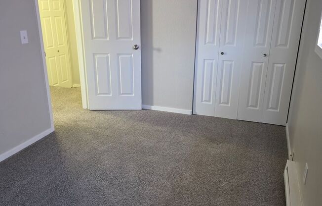 2 beds, 1.5 baths, 950 sqft, $1,350, Unit 51