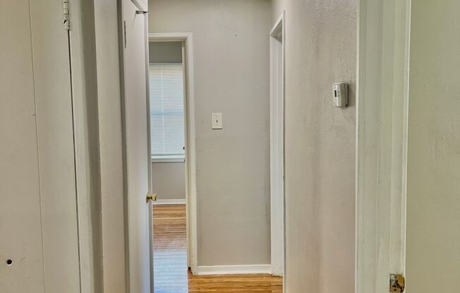 3 beds, 1 bath, $1,499