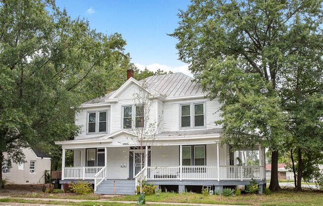 2301 Harwood St. Unit B
