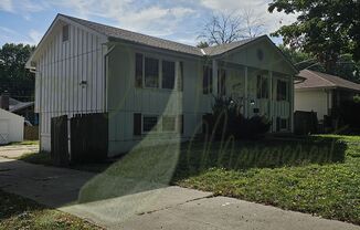 3 beds, 2 baths, $1,550