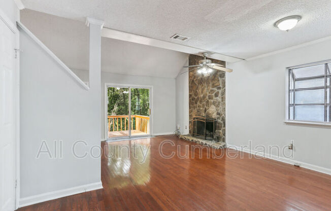 2521 PARK RD SE