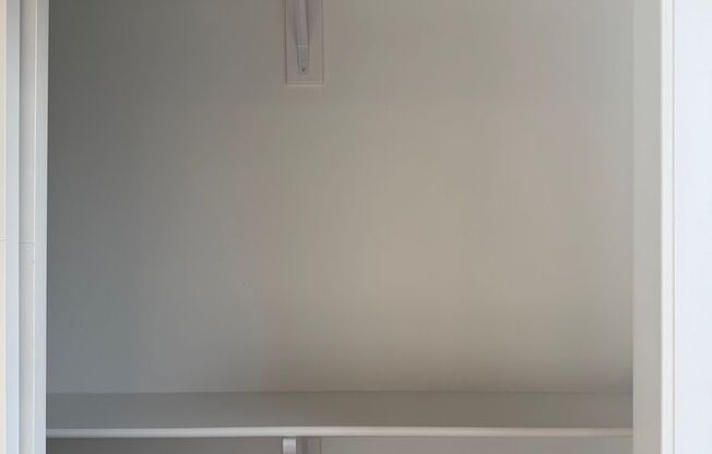 2 beds, 2 baths, 816 sqft, $4,395, Unit 605