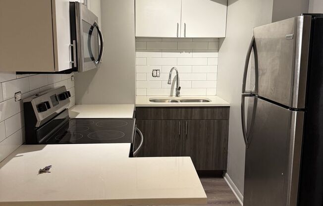 Studio, 1 bath, $1,450, Unit 105