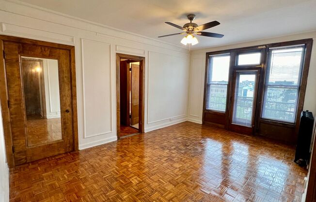 Studio, 1 bath, 300 sqft, $1,665, Unit 530-604