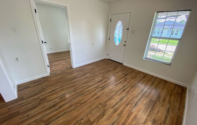 2BR Home with Private Yard – Available Now in Lake Charles!