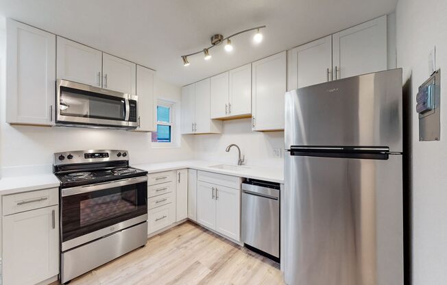 1355 N Gaylord St #2