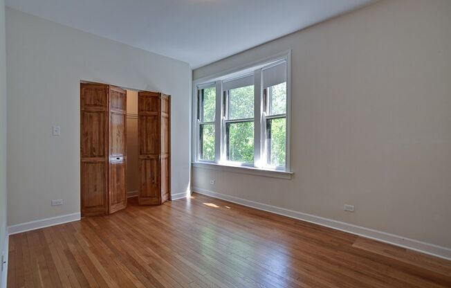 5213 S. Dorchester, LLC