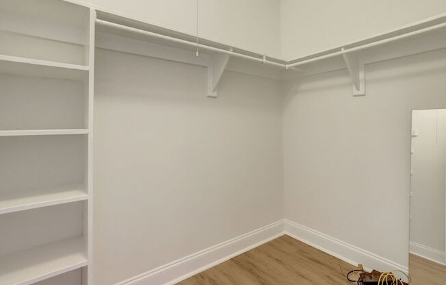 Studio Condo with all utilities included for rent!