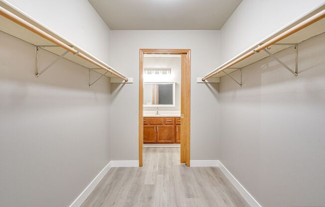 3 beds, 2 baths, 1,325 sqft, $1,999, Unit 1608 - 101