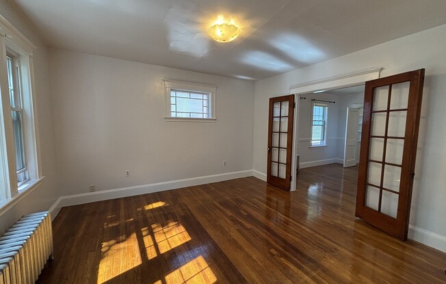 2 beds, 1 bath, 1,100 sqft, $3,000, Unit 1